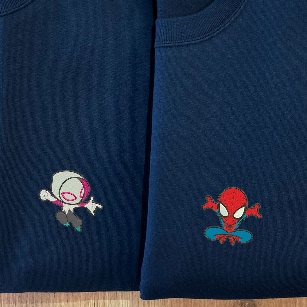 Sweatshirts bordadas Homem-Aranha e Gwen